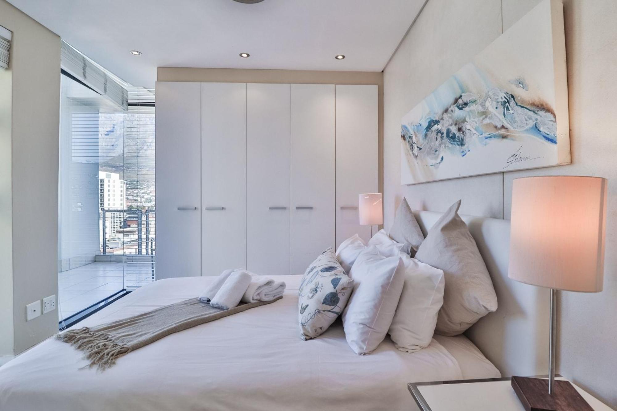 Apartment The Decks 1206 By Ctha